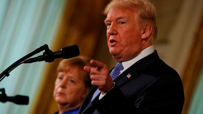 Trump o isme yüklendi !