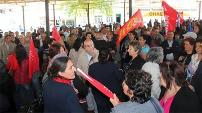HDP ve CHP arasında slogan tartışması