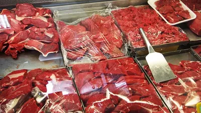 Bir market daha ucuz et satmaya başladı