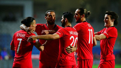 Türkiye, İran'ı 2 golle geçti