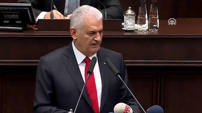 Başbakan Yıldırım'ın gözleri doldu