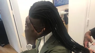 Gomis sözünü tuttu, saçlar gitti !