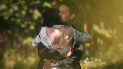Sen Anlat Karadeniz'de bir anda iç çamaşırıyla kaldı