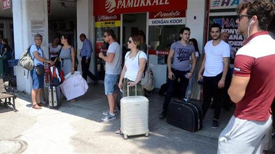 Oy kullanmak için yollara düştüler !