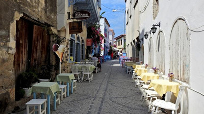 Tatil bölgelerinde sokaklar bomboş kaldı