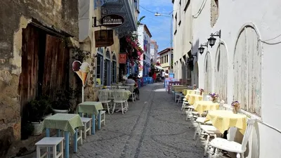 Tatil bölgelerinde sokaklar bomboş kaldı