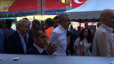 Kongrede Mehmet Ali Aydınlar'a şok tepki !
