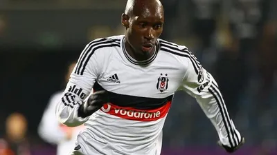 Atiba Beşiktaş'a imzayı attı !