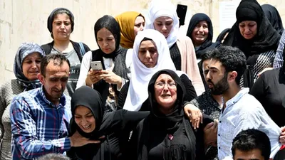 Bu acıya yürek dayanmaz ! 5 kardeş...