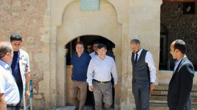 Erdoğan yemin ederken Babacan ve Davutoğlu neredeydi ?