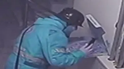 Pizzaya tüküren kurye hakkında karar verildi