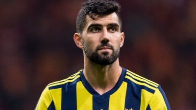 Eski Fenerbahçeli yıldız Galatasaray'a gelmek istiyor !