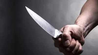 Otobüste bıçaklı saldırgan dehşeti: 14 yaralı