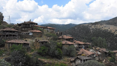 Türkiye'nin hayalet köyü: Sadece 5 kişi yaşıyor !