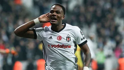 Cyle Larin'den rakiplere gözdağı !