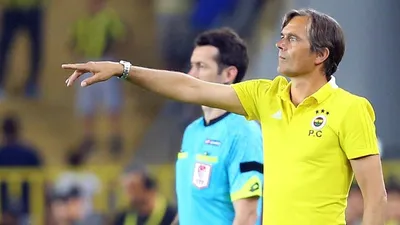 Phillip Cocu, o ismin biletini kesti !