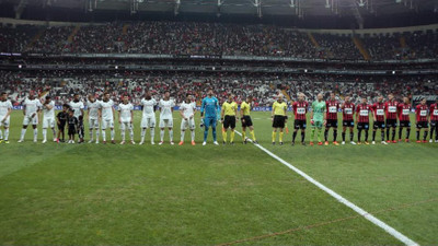 Vodafone Park'ın çimlerine Shakira etkisi !