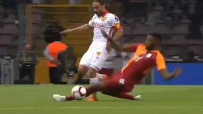 Ryan Donk'tan tartışma yaratan faul !