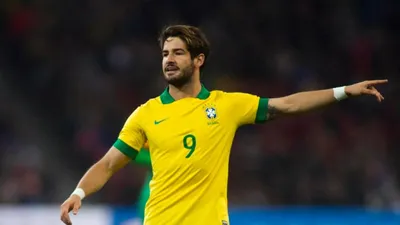 Alexander Pato'dan bomba paylaşım !