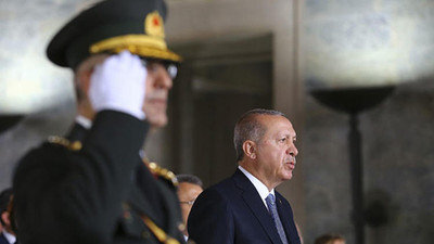 Devletin zirvesi Ata'nın huzurunda