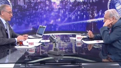 İlber Ortaylı'dan canlı yayında inanılmaz gaf: ''Aptalın biri''