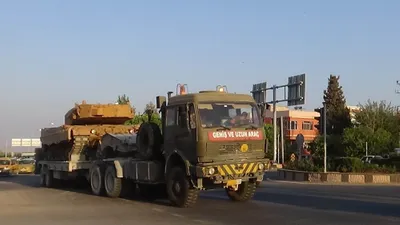 Suriye sınırına askeri sevkiyat