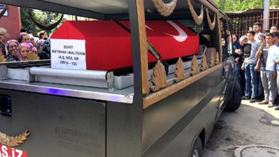 Şehit tabutlarındaki rütbeler kaldırılıyor mu ?