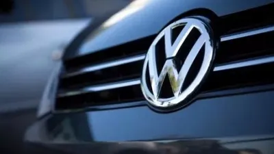 Volkswagen'de skandallar bitmiyor ! O araçlara da sıçradı