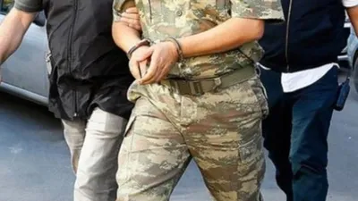 Yunanistan 2 Türk askerini gözaltına aldı