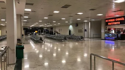 Makam odasında gözaltına alındı
