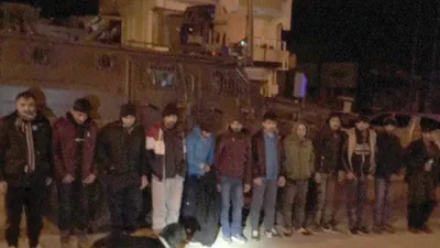 Hepsi bir arabanın içinden çıkarıldı