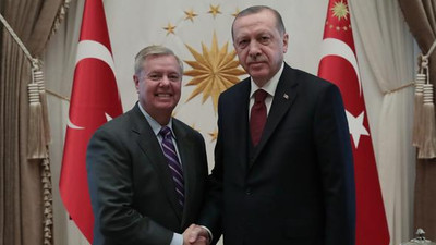 ABD'li senatör Ankara'da