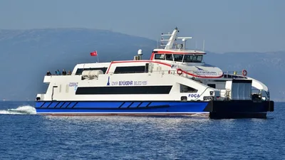 İzmir'de vapur seferleri tekrar başladı
