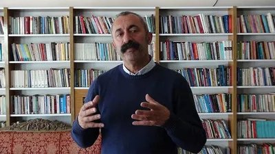 Komünist başkan hedef büyüttü ! Aday oldu