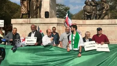 İstanbul'daki Suriyeliler'den Barış Pınarı Harekatı'na mesaj