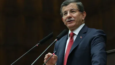 Davutoğlu'ndan ''Parti kurmak için paranız var mı?'' sorusuna yanıt