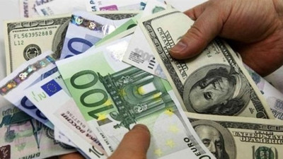 Türkiye'ye para akışını durdurdu