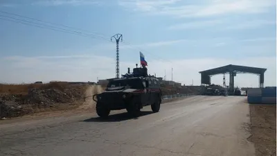Rus askeri polisi Kobani'ye girdi