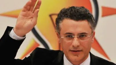 AK Partili isim Babacan'ın partisine geçiyor!