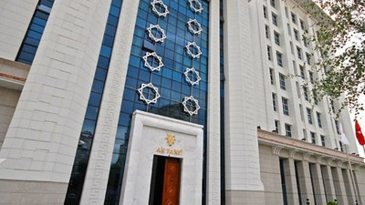 ''AK Parti yerel yönetimlerin yetkileri tek merkezde topluyor''