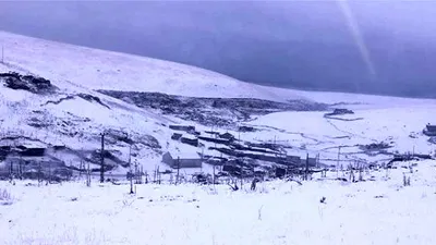 Kar erken düştü: Her yeri beyaza bürüdü !