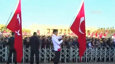 Anıtkabir'deki törende ''Recep Tayyip Erdoğan'' sloganları
