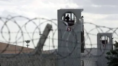 Cezaevinde KHK'lı tutuklulara işkence iddiası