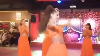 Muhafazakar sosyeteden bu sefer de dansözlü kına gecesi