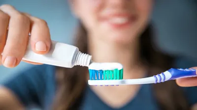 Türkiye’de 10 kişiden yedisi dişlerini fırçalamıyor
