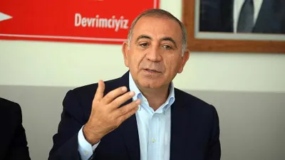 Gürsel Tekin: ''1.5 milyon vatandaş partisinden umudunu kesmiş''