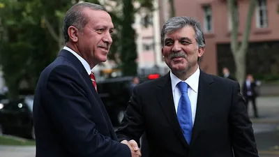 Abdullah Gül'den Erdoğan'a ''çözüm yolu'' telefonu