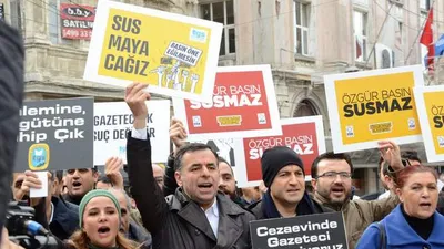 Gazetecilere baskı hız kesmiyor 
