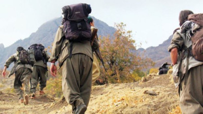 3 PKK'lı terörist daha teslim oldu