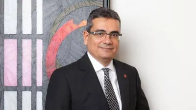 Ünlü bankacı Davutoğlu'nun ekibinde yer aldı